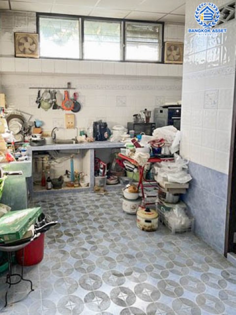 *****ทาวน์เฮ้าส์มือสอง 3 ชั้น ซอยเพชรเกษม19 เนื้อที่ 20 ตร.ว. ฟังก์ชัน 4 ห้องนอน 3 ห้องน้ำ จอดรถได้ 1 คัน บนสุดยอดทำเล ตอบโจทย์ทุกไลฟ์สไตล์ เชื่อมต่อหลากหลายเส้นทาง เดินทางสะดวกสบายด้วยรถไฟฟ้าสายสีน้ำเงิน "สถานีบางไผ่"